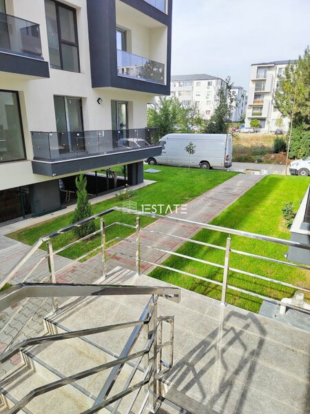 Titan/ Pallady finalizat  2 camere cu terasa de 84mp